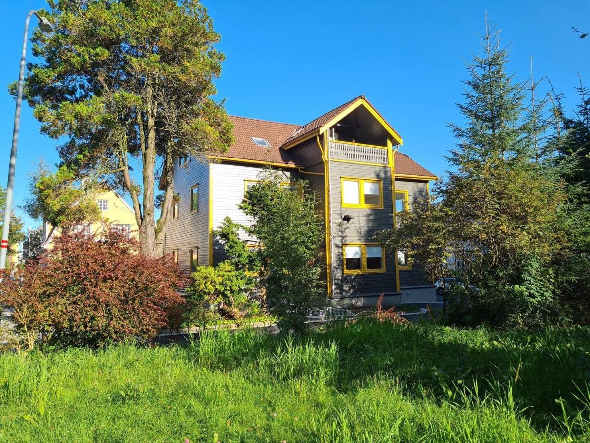 Spacious And Modern, 2-bedroom, Near Center, Best Location Leilighet Stavanger