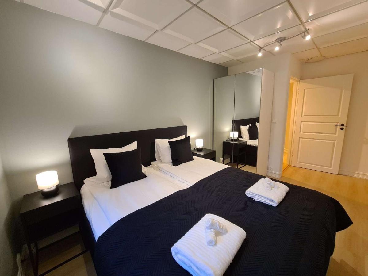 Leilighet Spacious And Modern, 2-bedroom, Near Center, Best Location