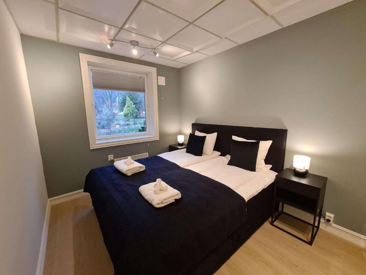 Spacious And Modern, 2-bedroom, Near Center, Best Location *